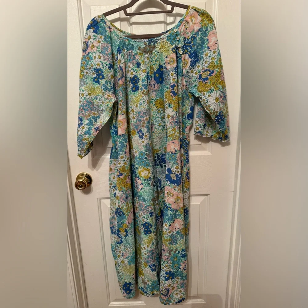 La Cera Botanical Floral  Nightgown or Robe  Size L